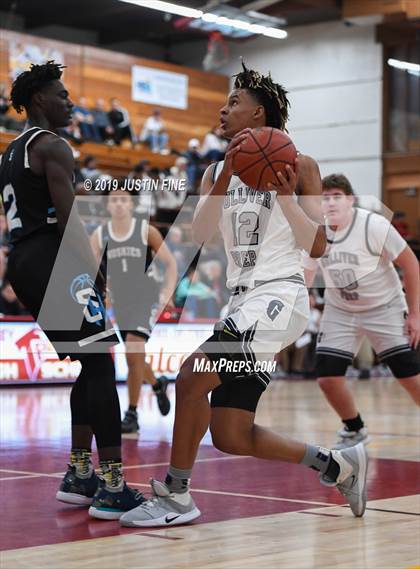 Thumbnail 3 in Sheldon vs. Gulliver Prep (Torrey Pines Holiday Classic) photogallery.