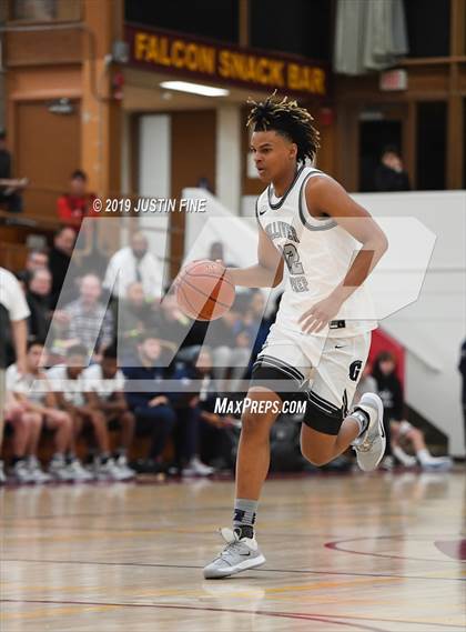 Thumbnail 3 in Sheldon vs. Gulliver Prep (Torrey Pines Holiday Classic) photogallery.