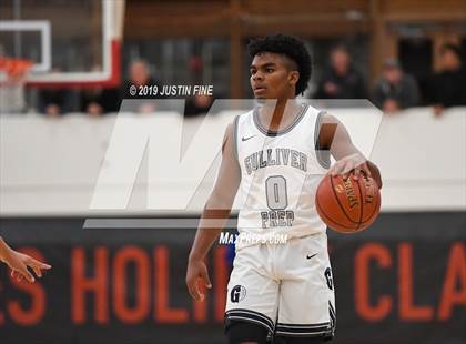 Thumbnail 2 in Sheldon vs. Gulliver Prep (Torrey Pines Holiday Classic) photogallery.