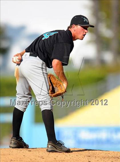 Thumbnail 1 in Pacifica vs. Aliso Niguel (CIF SS D2 Final) photogallery.
