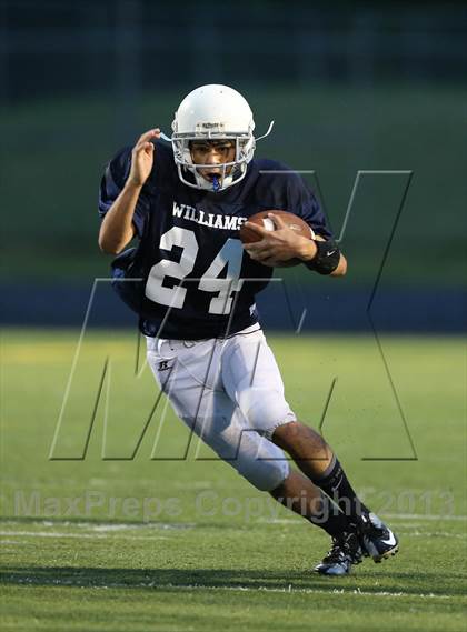 Thumbnail 3 in Boyd B vs Williams photogallery.