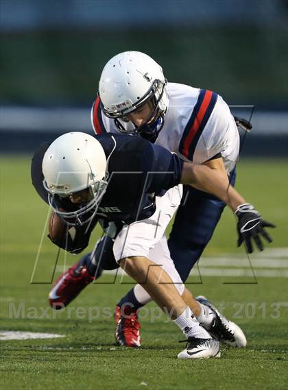 Thumbnail 2 in Boyd B vs Williams photogallery.