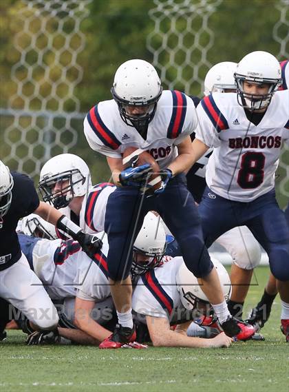 Thumbnail 3 in Boyd B vs Williams photogallery.