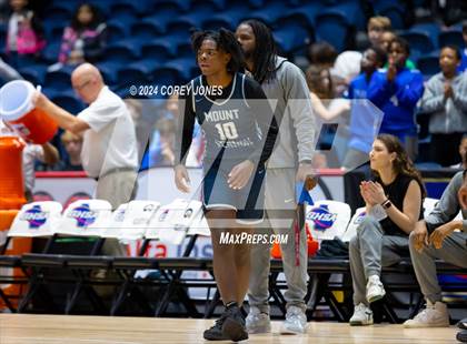 Thumbnail 2 in Mount Vernon vs Paideia (GHSA A Div.1 State Championship) photogallery.