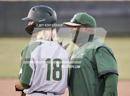 Thumbnail 3 in Noblesville vs Westfield (IHSAA Sectional Semifinal) photogallery.
