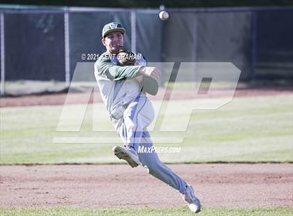 Thumbnail 3 in Noblesville vs Westfield (IHSAA Sectional Semifinal) photogallery.