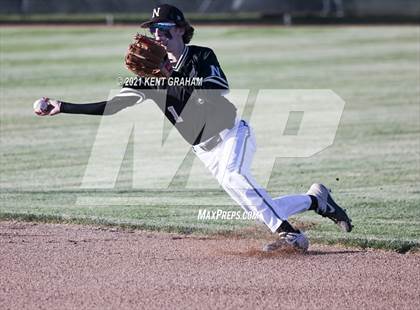 Thumbnail 2 in Noblesville vs Westfield (IHSAA Sectional Semifinal) photogallery.
