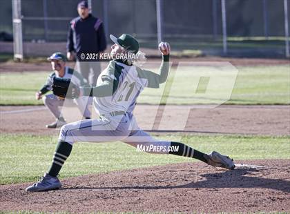 Thumbnail 1 in Noblesville vs Westfield (IHSAA Sectional Semifinal) photogallery.