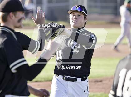 Thumbnail 2 in Noblesville vs Westfield (IHSAA Sectional Semifinal) photogallery.