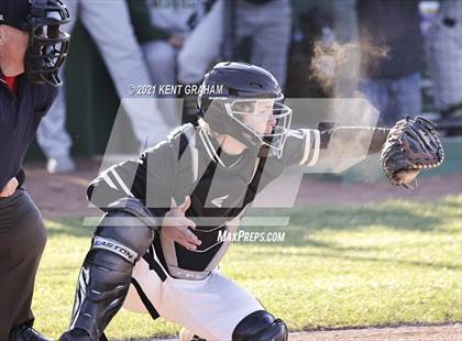 Thumbnail 2 in Noblesville vs Westfield (IHSAA Sectional Semifinal) photogallery.