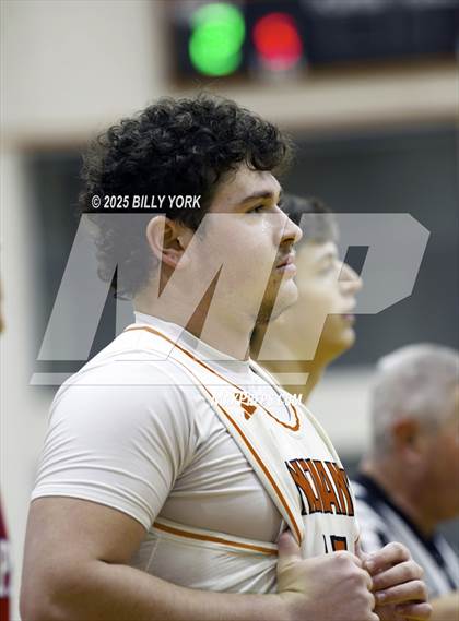 Thumbnail 1 in Grand Saline vs Alba-Golden photogallery.