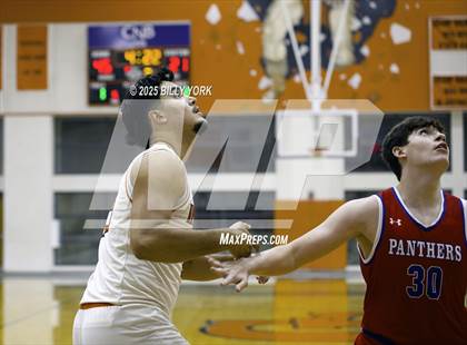 Thumbnail 3 in Grand Saline vs Alba-Golden photogallery.