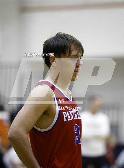 Thumbnail 2 in Grand Saline vs Alba-Golden photogallery.