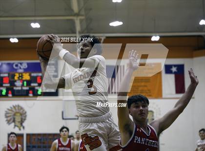 Thumbnail 1 in Grand Saline vs Alba-Golden photogallery.