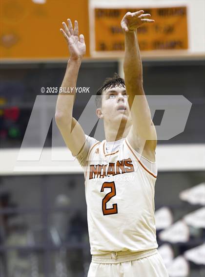 Thumbnail 3 in Grand Saline vs Alba-Golden photogallery.