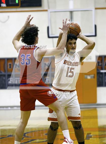 Thumbnail 1 in Grand Saline vs Alba-Golden photogallery.