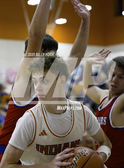 Thumbnail 3 in Grand Saline vs Alba-Golden photogallery.