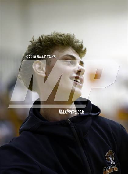 Thumbnail 1 in Grand Saline vs Alba-Golden photogallery.