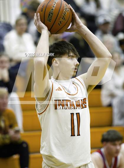 Thumbnail 3 in Grand Saline vs Alba-Golden photogallery.