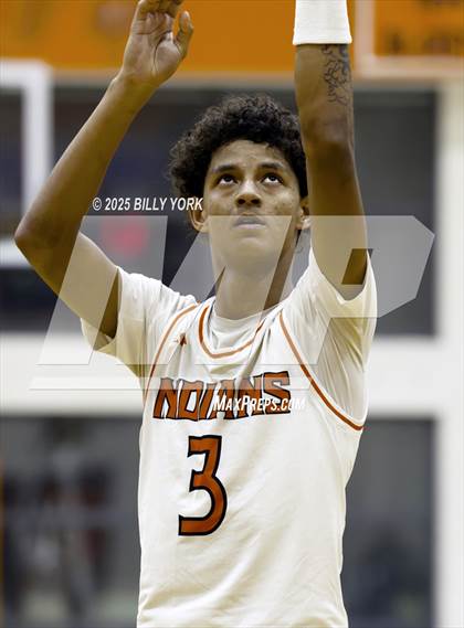 Thumbnail 2 in Grand Saline vs Alba-Golden photogallery.