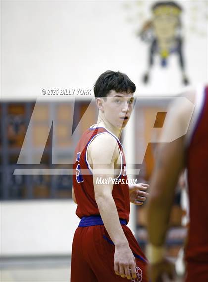 Thumbnail 2 in Grand Saline vs Alba-Golden photogallery.