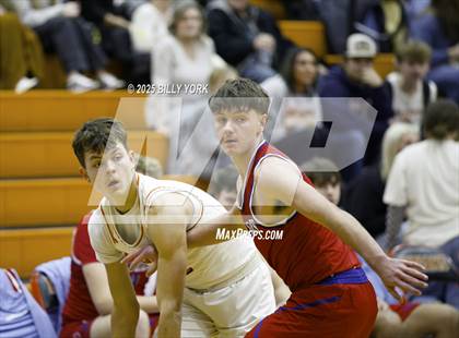Thumbnail 2 in Grand Saline vs Alba-Golden photogallery.