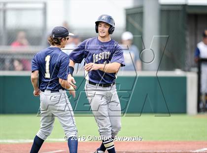 Thumbnail 2 in Dallas Jesuit vs. Highland Park (UIL Class 6A Region II Quarterfinal) photogallery.