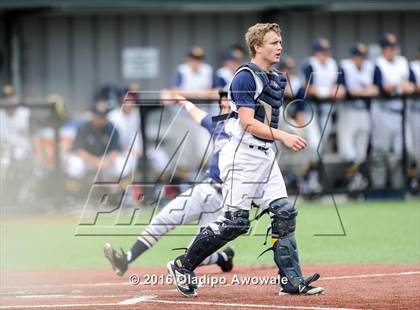 Thumbnail 3 in Dallas Jesuit vs. Highland Park (UIL Class 6A Region II Quarterfinal) photogallery.