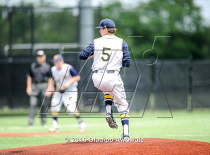 Thumbnail 1 in Dallas Jesuit vs. Highland Park (UIL Class 6A Region II Quarterfinal) photogallery.