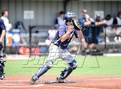 Thumbnail 1 in Dallas Jesuit vs. Highland Park (UIL Class 6A Region II Quarterfinal) photogallery.