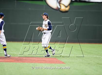 Thumbnail 1 in Dallas Jesuit vs. Highland Park (UIL Class 6A Region II Quarterfinal) photogallery.