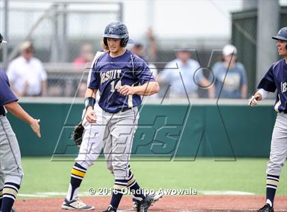 Thumbnail 2 in Dallas Jesuit vs. Highland Park (UIL Class 6A Region II Quarterfinal) photogallery.