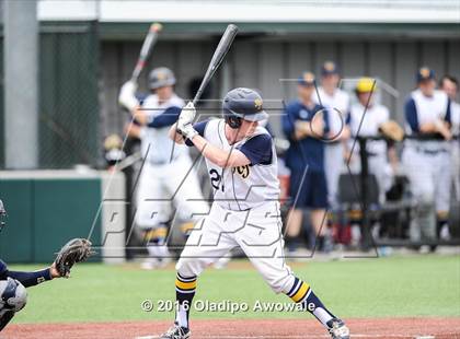 Thumbnail 2 in Dallas Jesuit vs. Highland Park (UIL Class 6A Region II Quarterfinal) photogallery.