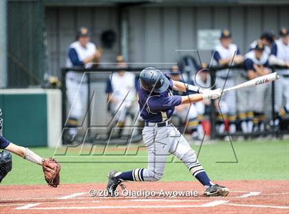 Thumbnail 3 in Dallas Jesuit vs. Highland Park (UIL Class 6A Region II Quarterfinal) photogallery.