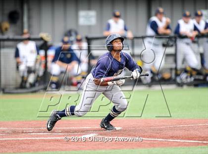 Thumbnail 2 in Dallas Jesuit vs. Highland Park (UIL Class 6A Region II Quarterfinal) photogallery.