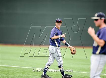 Thumbnail 2 in Dallas Jesuit vs. Highland Park (UIL Class 6A Region II Quarterfinal) photogallery.