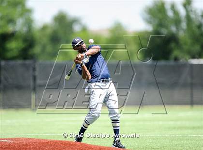 Thumbnail 1 in Dallas Jesuit vs. Highland Park (UIL Class 6A Region II Quarterfinal) photogallery.