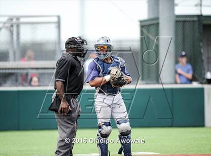 Thumbnail 3 in Dallas Jesuit vs. Highland Park (UIL Class 6A Region II Quarterfinal) photogallery.