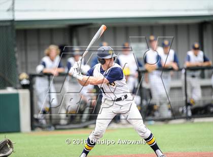 Thumbnail 3 in Dallas Jesuit vs. Highland Park (UIL Class 6A Region II Quarterfinal) photogallery.