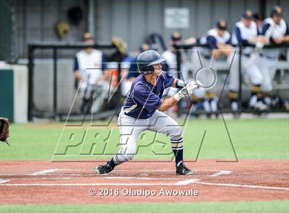 Thumbnail 1 in Dallas Jesuit vs. Highland Park (UIL Class 6A Region II Quarterfinal) photogallery.