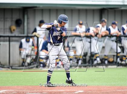 Thumbnail 3 in Dallas Jesuit vs. Highland Park (UIL Class 6A Region II Quarterfinal) photogallery.