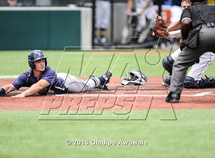 Thumbnail 1 in Dallas Jesuit vs. Highland Park (UIL Class 6A Region II Quarterfinal) photogallery.