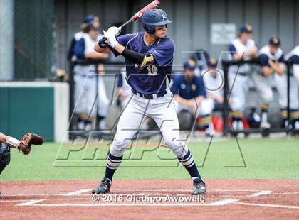 Thumbnail 2 in Dallas Jesuit vs. Highland Park (UIL Class 6A Region II Quarterfinal) photogallery.