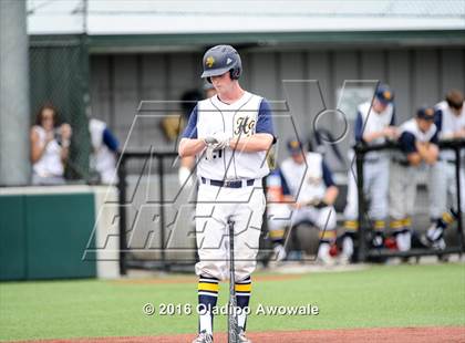 Thumbnail 2 in Dallas Jesuit vs. Highland Park (UIL Class 6A Region II Quarterfinal) photogallery.