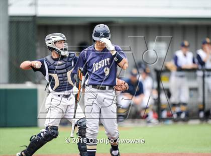 Thumbnail 2 in Dallas Jesuit vs. Highland Park (UIL Class 6A Region II Quarterfinal) photogallery.