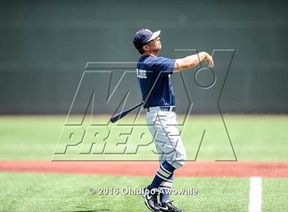 Thumbnail 2 in Dallas Jesuit vs. Highland Park (UIL Class 6A Region II Quarterfinal) photogallery.
