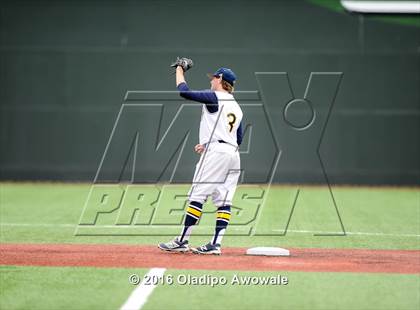 Thumbnail 2 in Dallas Jesuit vs. Highland Park (UIL Class 6A Region II Quarterfinal) photogallery.