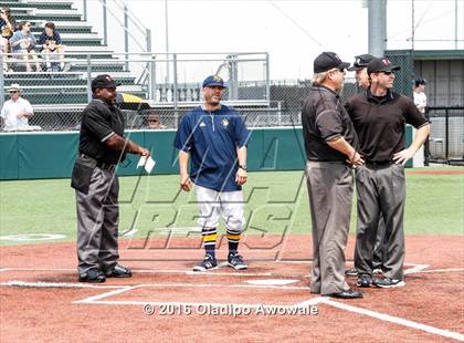 Thumbnail 3 in Dallas Jesuit vs. Highland Park (UIL Class 6A Region II Quarterfinal) photogallery.