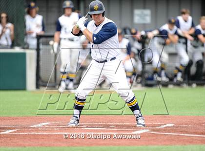 Thumbnail 2 in Dallas Jesuit vs. Highland Park (UIL Class 6A Region II Quarterfinal) photogallery.