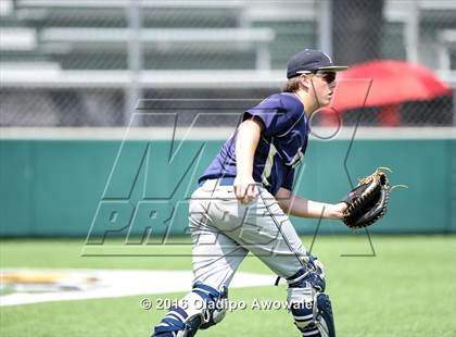 Thumbnail 2 in Dallas Jesuit vs. Highland Park (UIL Class 6A Region II Quarterfinal) photogallery.